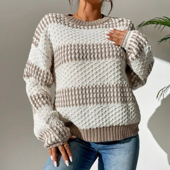 NWOT SHEIN SWEATER/JUMPER CREAM AND TAN - Picture 3 of 9